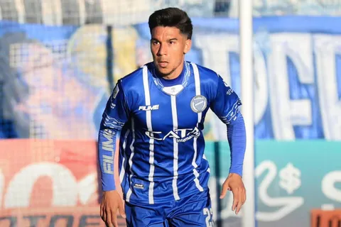 Tras su salida de Boca, Pol Fernández descendió dos veces en la misma temporada