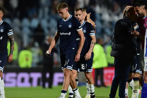 Un delantero de Gimnasia podría perderse el partido con Boca por Copa Argentina