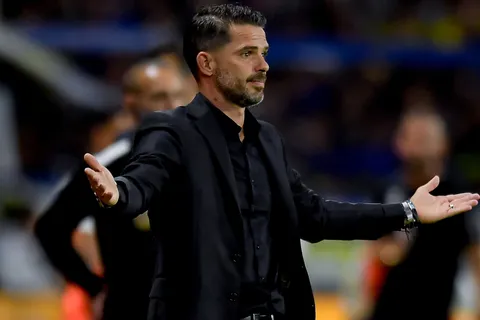 La primera decisión de Gago que generó un enojo real en los hinchas de Boca: "No se puede creer"