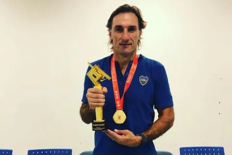 Schiavi armó su once ideal de compañeros y eligió a otro nueve en lugar de Palermo: "Tuvo mejor carrera"