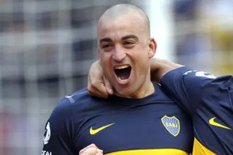 Se junta con otro ex Boca: el Tanque Silva volverá a jugar a los 44 años