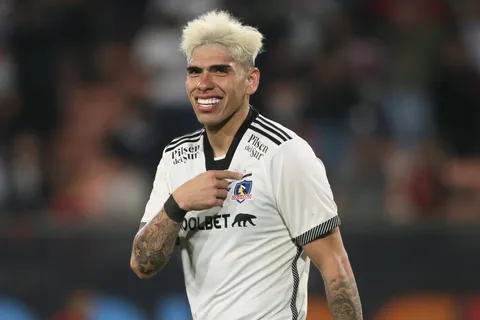 El sugestivo mensaje de Carlos Palacios en medio de los rumores de Boca: "Acostúmbrese a ser traicionado"