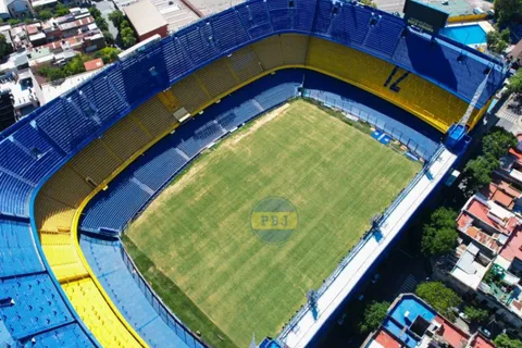 ¿Boca puede cambiar de localía por el estado del césped de La Bombonera? El panorama y la postura del club