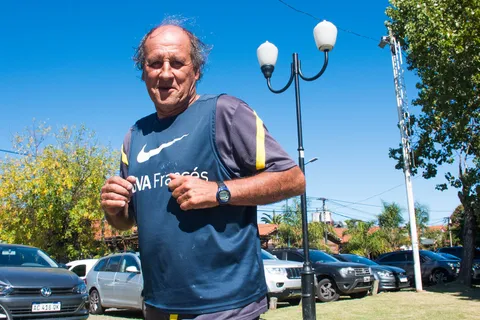 Mouzo tendrá su estatua: el pedido especial del ídolo para cuando se presente su monumento