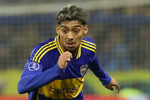 ¿Se va ahora? Qué dicen en Boca, la postura de Medina y de cuánto es su cláusula