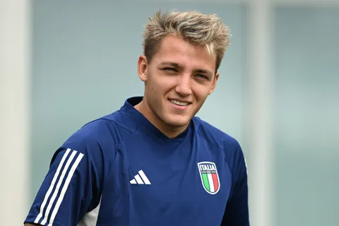 Un club histórico de Italia se bajó de las negociaciones por Retegui