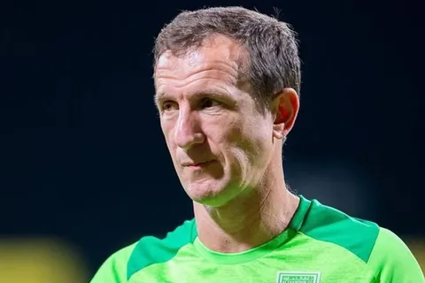 Arruabarrena puede cambiar de opinión: Zenón, Alarcón y Palacios quieren convencer al DT de seguir en Boca
