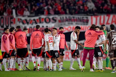 La bandera de River que hizo estallar de risa a los de Boca