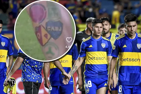 Se fue de Boca sin pena ni gloria, pero tiene tatuado el escudo en la pierna