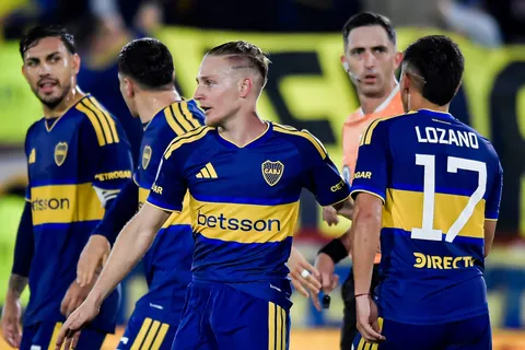 Los hinchas de Boca liquidaron a Montero tras el empate con Vélez: "Que vaya al banco"