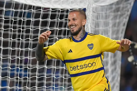 ¿Se va de Boca? La frase que nadie esperaba de Darío Benedetto: "Le vendría bien a Rosario Central"