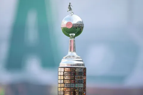 Navarro Montoya propone cortar con la "obsesión tóxica" en Boca por la Copa Libertadores: "Hay que valorizar el torneo local"