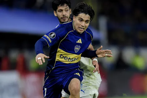 Tema de fechas: el detalle del mercado europeo que retrasa la salida de Zeballos de Boca