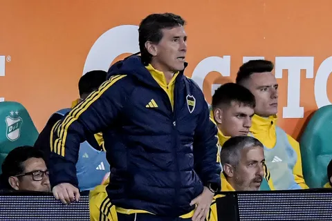 Con una sorpresa: el equipo que paró Claudio Úbeda en la práctica de fútbol en La Bombonera