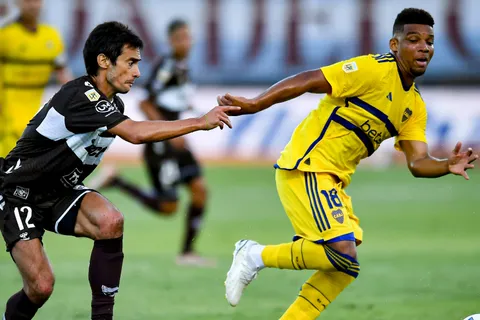 Frank Fabra habló por primera vez de su expulsión en la final de la Copa Libertadores
