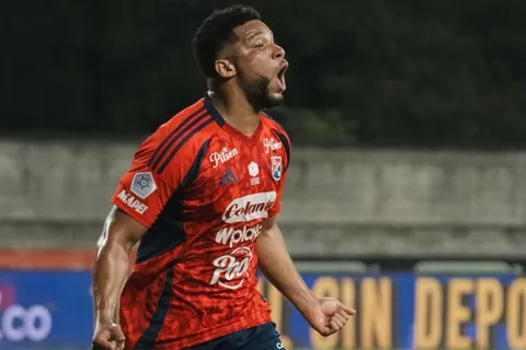 Agustín Martegani podría ser compañero de Frank Fabra en DIM