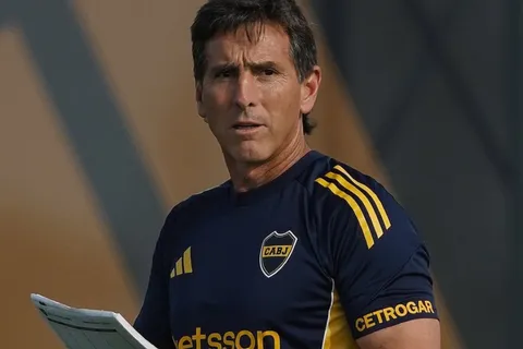 Nadie lo tenía en cuenta: el "refuerzo" que podría tener Claudio Úbeda en Boca para los playoff del Torneo Clausura 2025