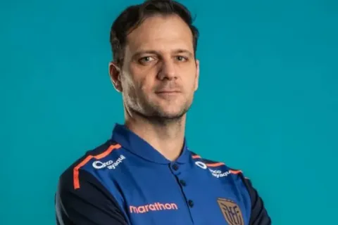 Guillermo Marino ganó la Copa Libertadores con Boca y ahora trabaja con Beccacece en el histórico Mundial 2026 de Ecuador