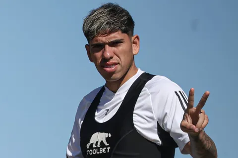 La bronca de un ex Colo Colo por la posible llegada de Carlos Palacios a Boca: "De mala gana, no suma"
