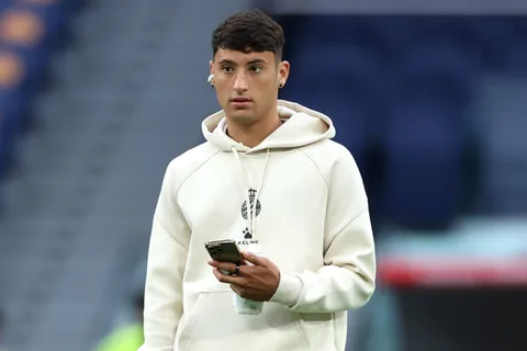 Tottenham rechazó una enorme cifra por Alejo Veliz, lo que complica aún más su llegada a Boca