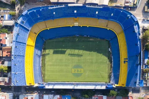 Previo al encuentro entre Boca y Racing, así está La Bombonera con la quita de los alambrados