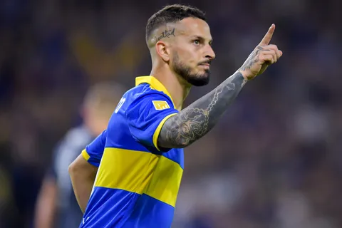 Benedetto entró al top 20 de goleadores históricos de Boca: a cuánto quedó del top 10