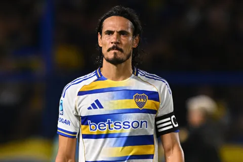 Cavani quedó expuesto: no viaja a Salta a ver a Boca, como sí Paredes y Zeballos