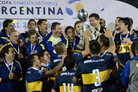Fabián Monzón fue multicampeón en Boca y a sus 37 años juega en un exótico club del ascenso brasileño