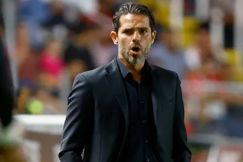 Gago tuvo en Boca a Lucas Janson y Camilo Rey Domenech y quiere volver a dirigirlos en Chile