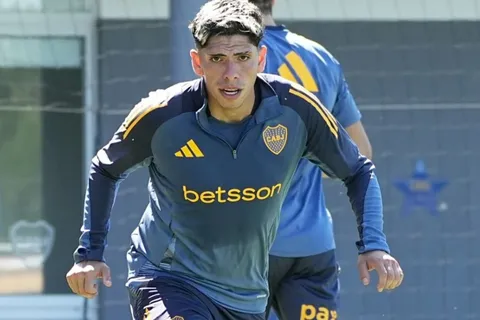 Alarma en Boca: Carlos Palacios se hace estudios tras el entrenamiento de este viernes