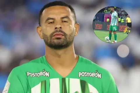Ex Boca | El lujo de Edwin Cardona que se hizo viral en Colombia:  la bajó y terminó haciendo jueguitos y "durmiéndola"