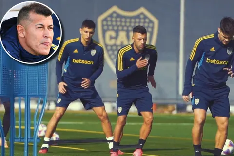 Boca entrenando en el Predio
