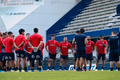 Gary Medel es baja en Universidad Católica para el partido contra Boca