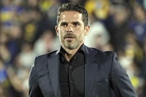Cuáles son los 5 puestos que Gago cree que Boca debería reforzar en el próximo mercado de pases
