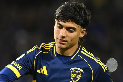 Por qué Zeballos quedó apartado y cuál es la intención de Boca para el futuro del delantero