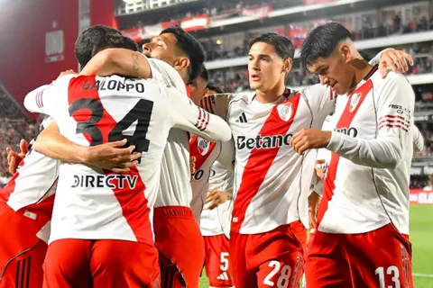 Quiénes son los dos jugadores de River que están al límite para el Superclásico contra Boca