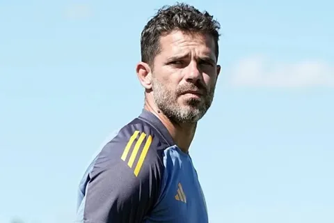 Fernando Gago mete cambios: la figura de Boca que podría salir y dos opciones según el esquema