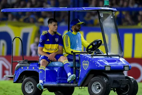 Se supo: qué tiene Aaron Anselmino y cuánto tiempo estará afuera de las canchas