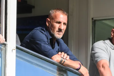 Raúl Cascini llamó a Ayrton Costa y el defensor quiere jugar sí o sí en Boca: "Está desesperado"