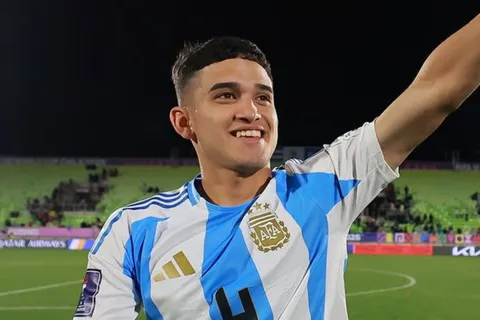 Se levantaba a las 4 AM para ir a Boca Predio y ahora brilla en la Sub 20: la historia de Dylan Gorosito