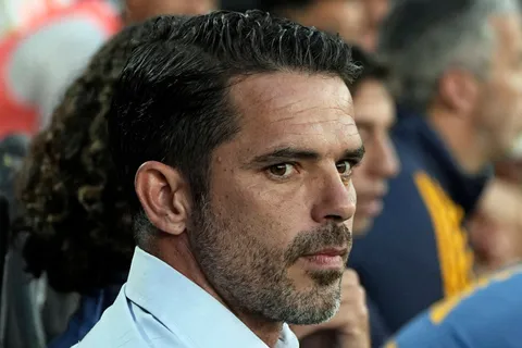 Fernando Gago explicó por qué puso a Leandro Brey y no a Sergio Romero en el Boca-Gimnasia