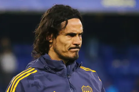 El reclamo de Edinson Cavani a Úbeda cayó mal en Boca, pero luego hubo arreglo en el vestuario