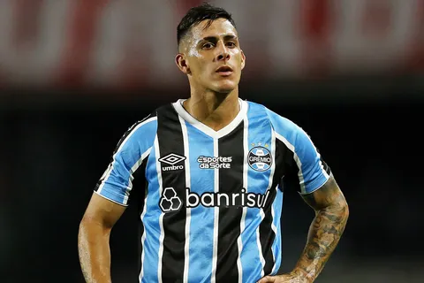 Cristian Pavón, en la carpeta de Vélez