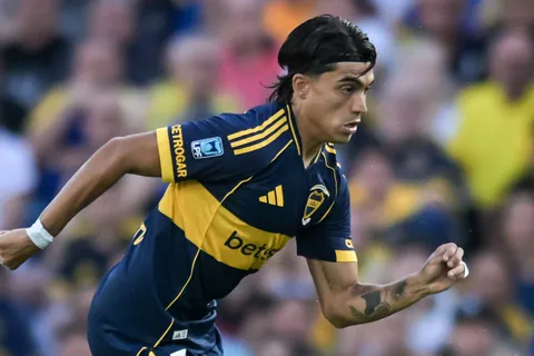 Qué pasará con Zeballos: los dos clubes que podrían llevárselo ahora y el plan de Boca