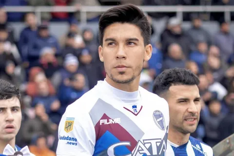 Como hizo en Boca: la drástica decisión que tomó Pol Fernández tras descender con Godoy Cruz