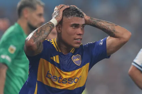 Preocupación en Boca: los dos motivos por los que Estados Unidos le rechazó la Visa a Ayrton Costa