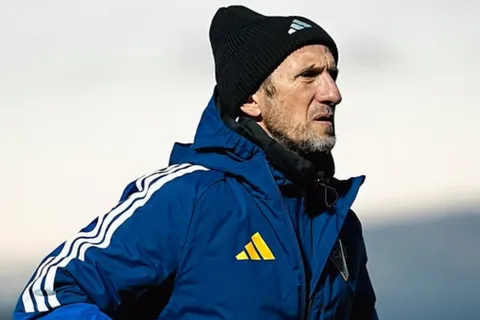 Arruabarrena recupera jugadores en Boca: Carlos Palacios y Milton Giménez, a la par del grupo
