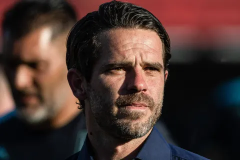 ¿Nuevos titulares? Los tres jugadores de Boca que Gago quiso cuando estaba en Racing