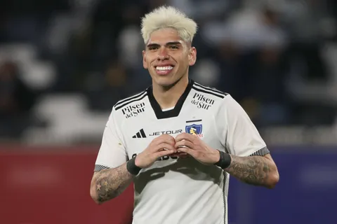 Boca intentó comprar a Palacios sobre el final del mercado: cómo fue la negociación y qué dijo Colo Colo