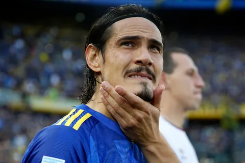 El Beto Acosta explicó la sequía goleadora de Edinson Cavani: "Para mí está..."